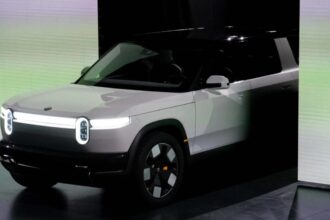 Rivian'dan Tarihi Satış Başarısı: R2 Modeliyle Teslimatlarda Rekor Artış