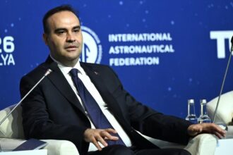 Bakan Kacır'dan Uzay Vizyonu: Türkiye Küresel İş Birliklerine Hazır