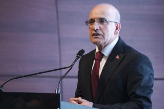 Bakan Şimşek'ten Enerji Arz Güvenliği ve Cari Açık Mesajı