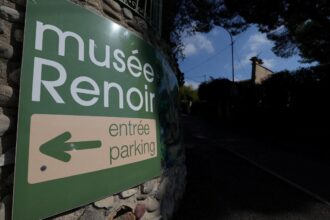 Fransa'da Çalınan Renoir Tabloları Bulundu: 6 Gözaltı