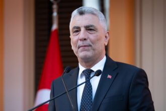 Ticaret Bakanı Ömer Bolat'tan Gazeteciler İsmail Saymaz ve Murat Ağırel Hakkında Suç Duyurusu