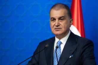 AK Parti Sözcüsü Çelik'ten Meclis'teki Protestoya Sert Tepki
