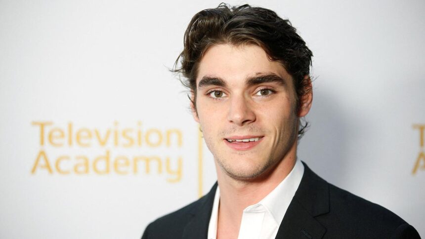 Breaking Bad'in Yıldızı RJ Mitte 34 Yaşında Hayatını Kaybetti