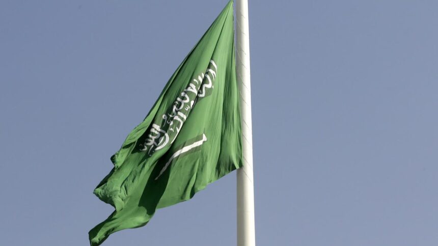 Suudi Arabistan'dan Küresel Enerji Piyasalarına Güvence: Arz Sürecek