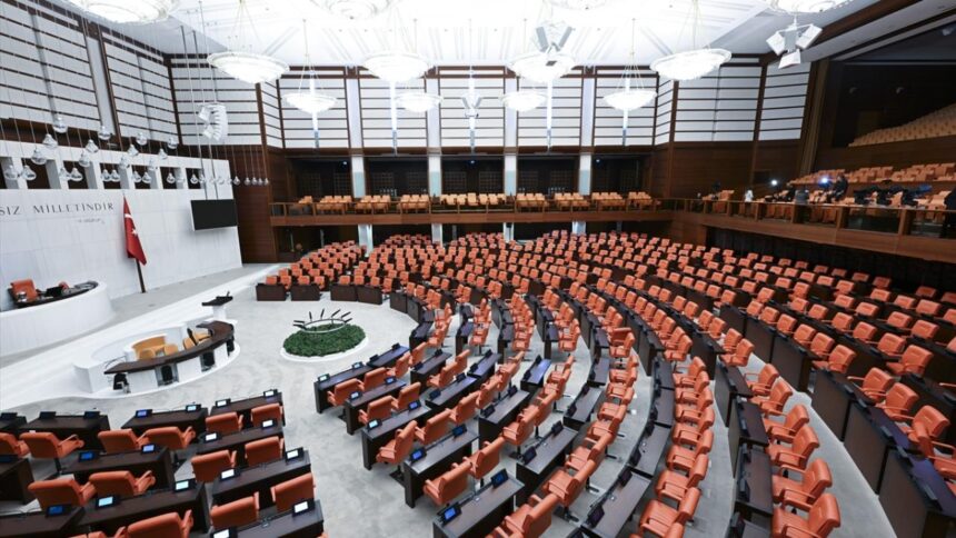Adalet Bakanı Gürlek Açıkladı: Süresiz Nafaka Düzenlemesi Meclis Gündemine Geliyor