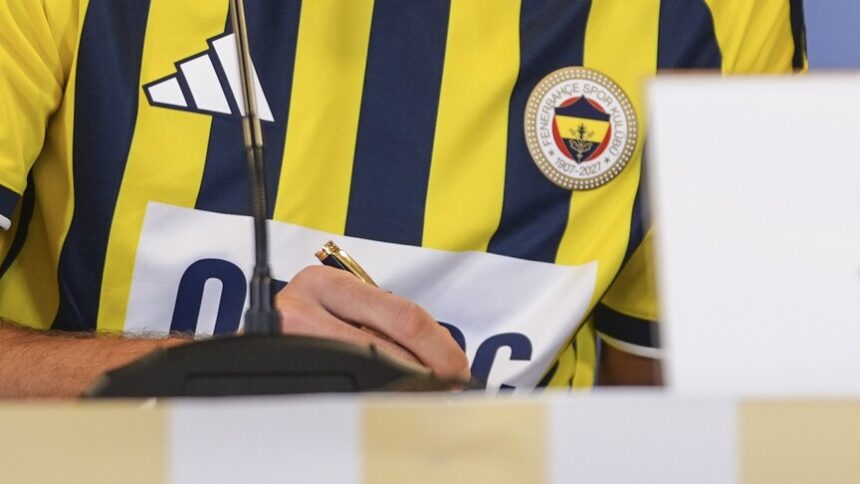 Fenerbahçe'de Transfer Yasağı Kalktı: FIFA'dan Resmi Onay Geldi