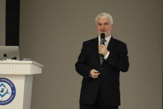 TEI Genel Müdürü Akşit'ten Güvenlik Hamlesi: Yabancı Elektrikli Araçlara Kampüs Yasağı