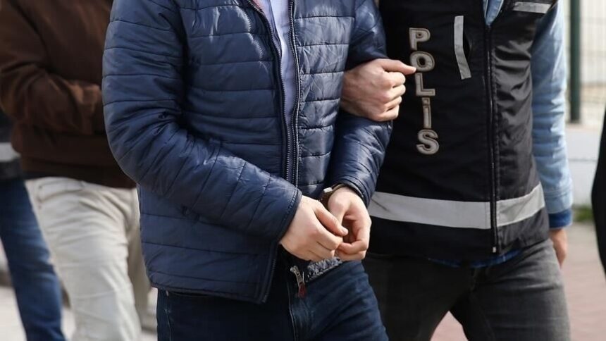 İstanbul'da FETÖ'ye Yönelik Eş Zamanlı Operasyon: 24 Gözaltı