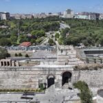 İstanbul'un Hafızası: 1500 Yıllık Topkapı Surları Tarihe Tanıklık Ediyor