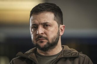 Zelenskiy'den Kritik Karar: Rus Petrol Rafinerilerine Saldırılar Yeniden Başlıyor