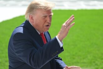 ABD Başkanı Trump'tan Enerji Hamlesi: Avrupa'nın Dizel Stokları Piyasaya Sürülüyor