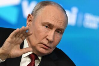 Putin'den İran'a Bölgesel Çatışmalar İçin İş Birliği Mesajı