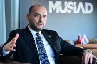 MÜSİAD Genel Başkanı Özdemir'den Ticaret Bakanı Bolat'a Destek Mesajı