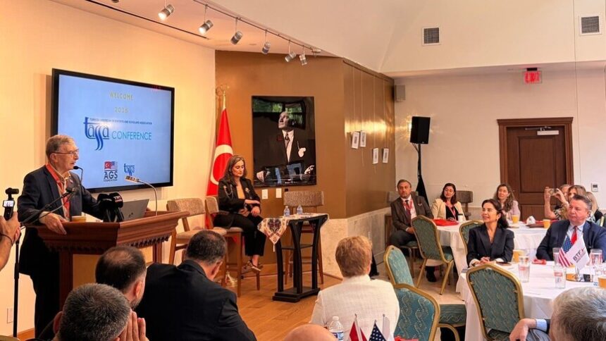 Türk ve Amerikan Bilim İnsanları ABD'deki Zirvede Buluştu