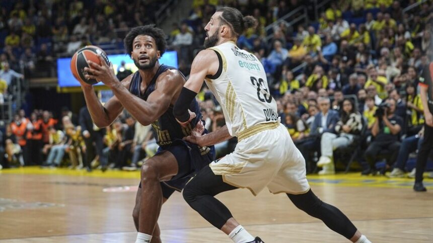 Fenerbahçe Beko, EuroLeague'de Dubai Basketbol'u Geçerek Galibiyet Serisini Sürdürdü