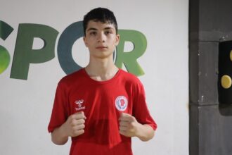 Hiperaktiviteyi Boksla Yendi: Siirtli Berat Yıldırım Türkiye Şampiyonu Oldu
