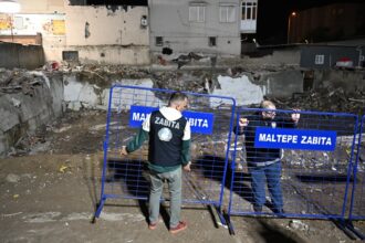 Maltepe'de 5 kişinin hayatını kaybettiği binada enkaz kaldırma çalışmaları sona erdi