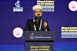 Dünya Müslüman Alimler Birliği'nden Küresel Barış İçin 'İslami Birleşmiş Milletler' Çağrısı