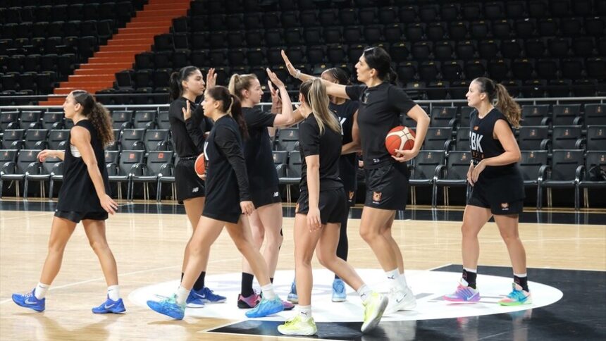 ÇBK Mersin ve Fenerbahçe Tarfin Süper Kupa İçin Sahaya Çıkıyor