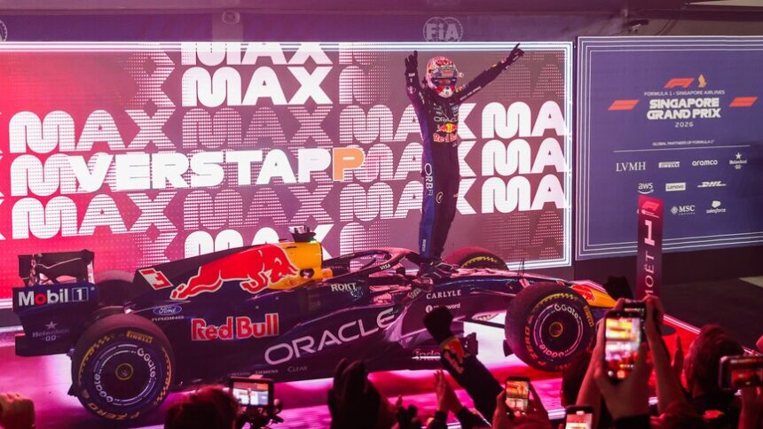 Formula 1 Singapur Grand Prix'sinde Zirvenin Sahibi Max Verstappen Oldu
