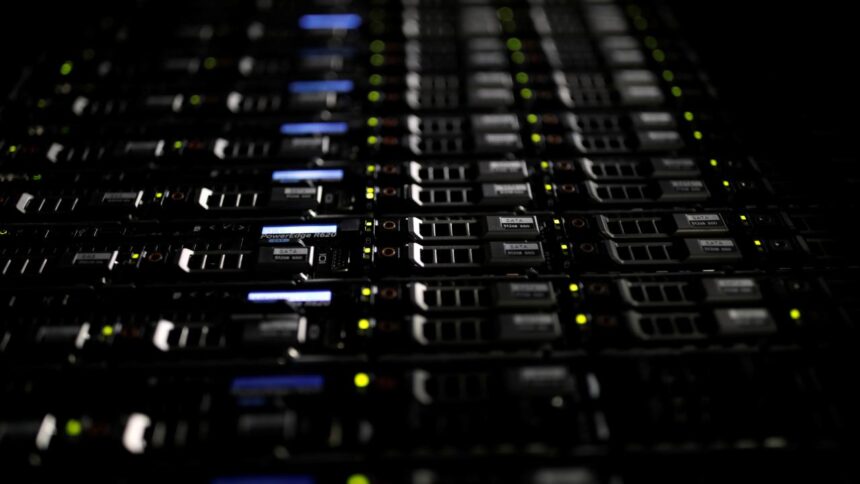 Rusya'nın Teknoloji Devi Yandex'te Veri Merkezi Krizi: Operasyonlar Durduruldu